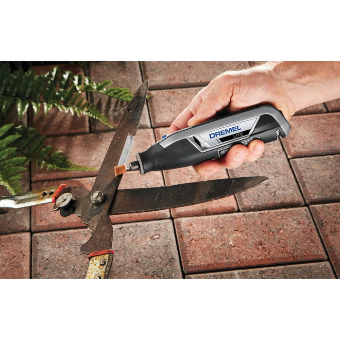 Dremel 7760-15 Herramienta multifunción inalámbrica con 15 accesorios