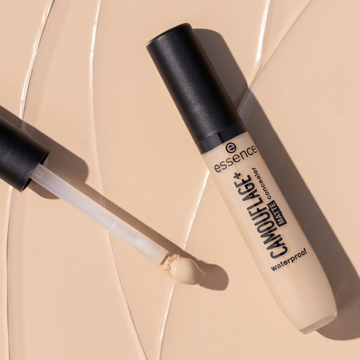 Essence CAMOUFLAGE+ MATT Corrector Waterproof 8 ml Essence CAMOUFLAGE+ MATT Corrector Waterproof 8 ml