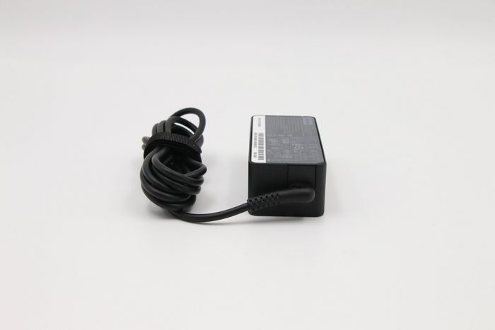 Lenovo Cargador 45W USB-C para ordenadores portátiles Lenovo