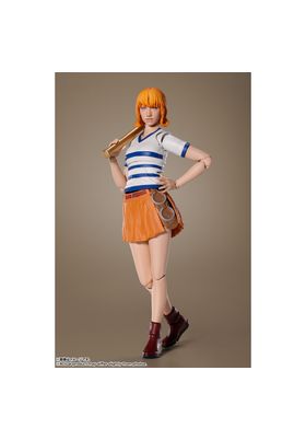 Nami Figura 15 Cm One Piece Netflix Series S.H Figuarts