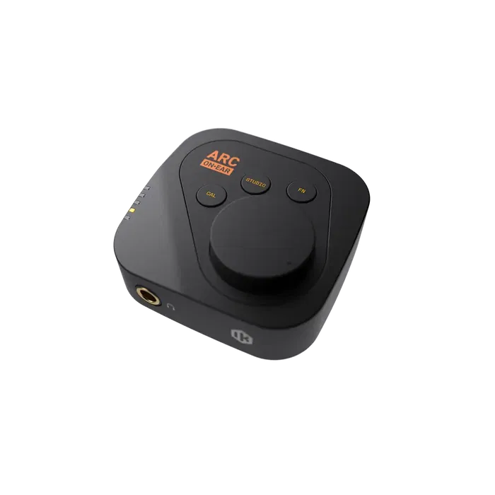 IKMULTIMED ARC On-Ear Amplificador y Corrector de Auriculares Portátil con DAC, Calibración y Simulación de Sala, 200mW, USB-C