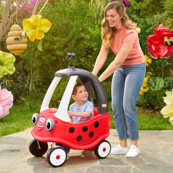 Little Tikes Cozy Coupe - Coche infantil Escarabajo con Puertas, Claxon y Suelo Desmontables - A partir de 18 meses - Ref: LIT0050743170584