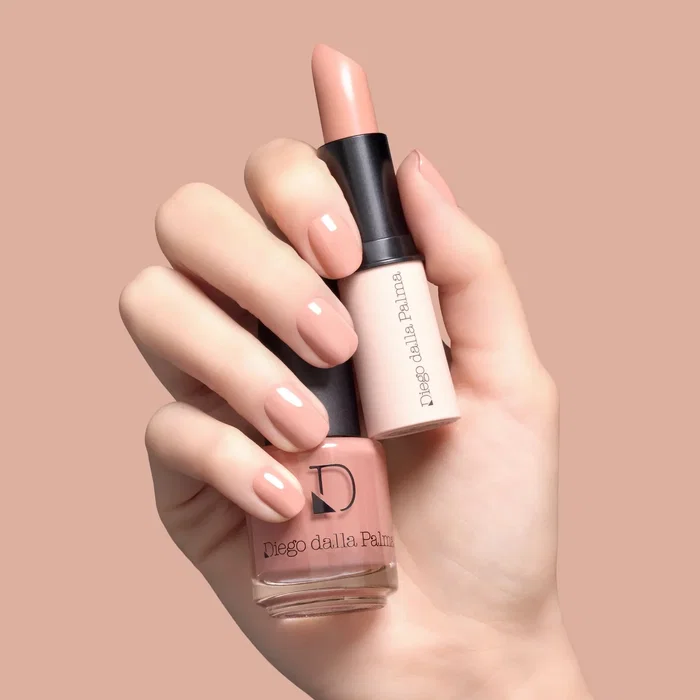 Diego Dalla Palma Makeup Nails 208 Desnudo magnético, 14 ml