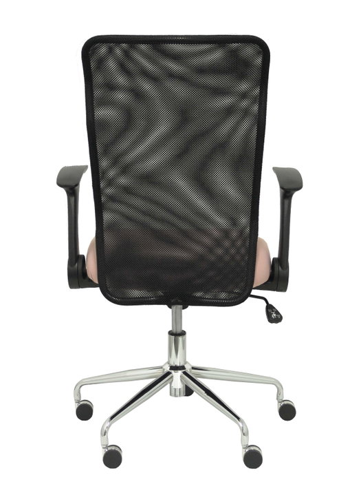 Silla de oficina Minaya con mecanismo Basculante tapizada con Tela color Rosa y malla color Negro. Equipada con Base cromada, Brazos abatibles y Ruedas de nailon 50 mm