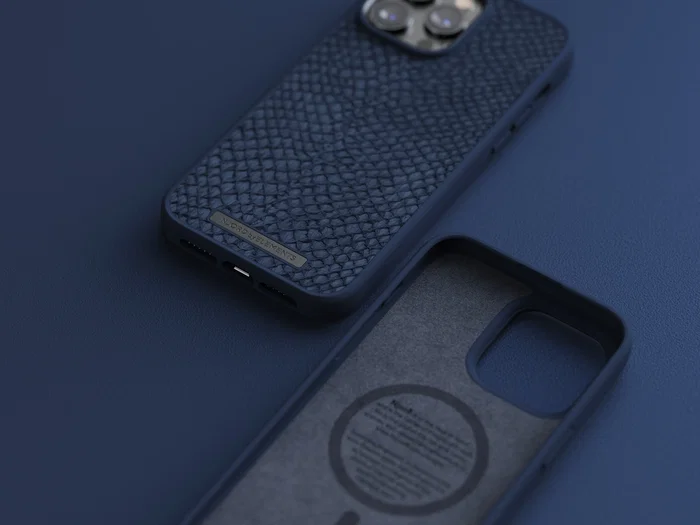 Njord byELEMENTS Funda de Cuero de Salmón con MagSafe para iPhone 14 Pro Max - Azul | Protección Militar MIL-STD-810H | Carga Inalámbrica