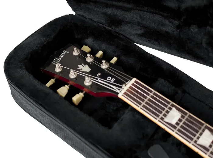 Gator Estuche ligero para guitarra Gibson SG® - Negro