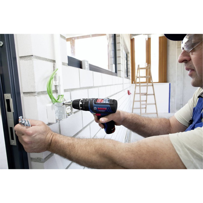 Bosch Professional GSB 12V-15 Taladro Atornillador de Impacto con 2 Baterías 2,0Ah y Cargador Bosch Professional GSB 12V-15 Taladro Atornillador de Impacto con 2 Baterías 2,0Ah y Cargador