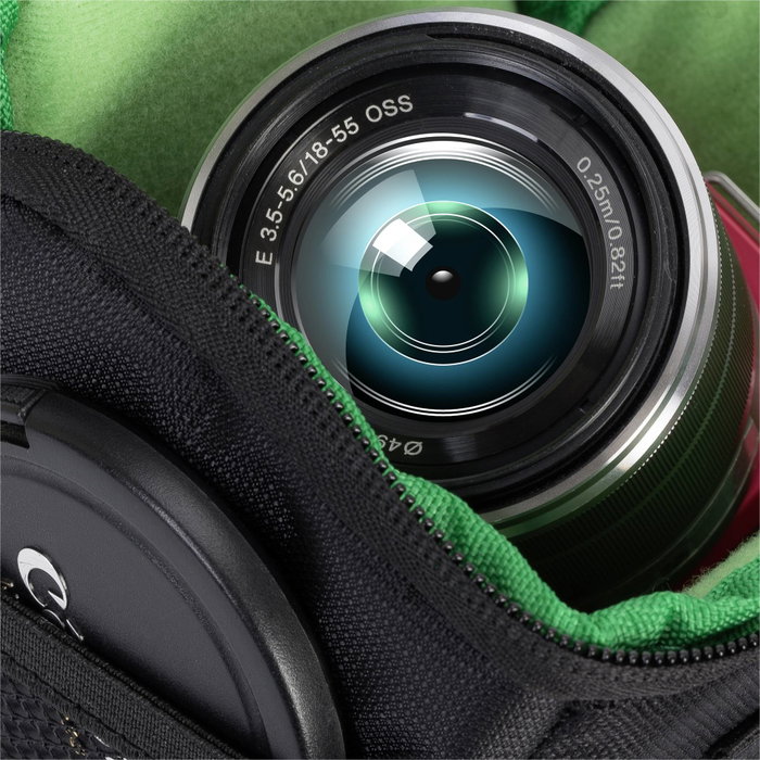 Rivacase 7412 Camera Bag Black / Green