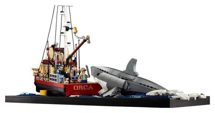 LEGO Ideas Tiburón 21350 con barco Orca y minifiguras
