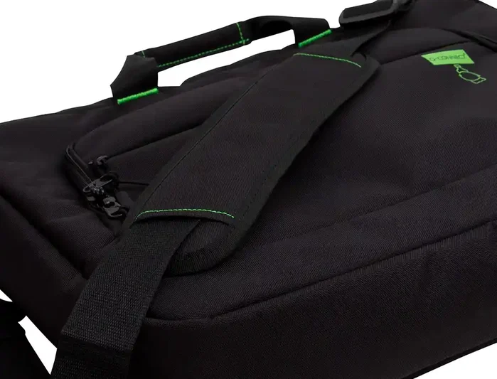 Q-connect Maletín para Portátil 17.2" Negro, 1 Asa, 2 Bolsillos Exteriores, Polietileno Reciclado, Compartimento Acolchado