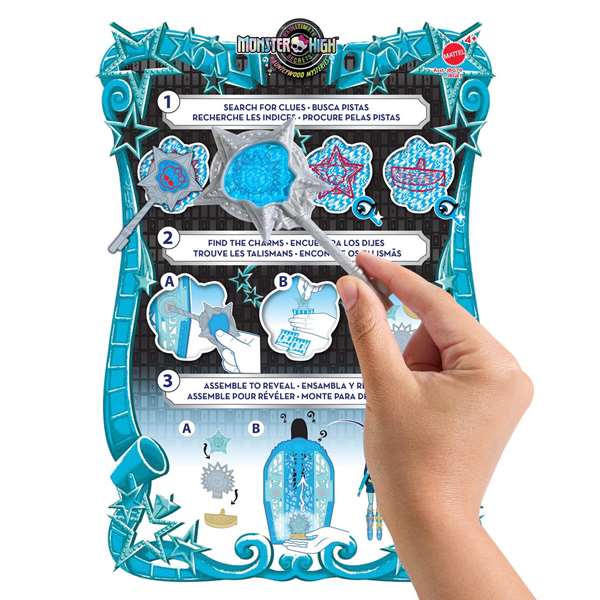 Mattel Muñeca Monster High Skulltimate Secrets Frankie con Armario y más de 19 Sorpresas