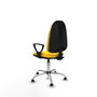 Silla de oficina Algarra con mecanismo Contacto permanente básico tapizada con Similpiel color Amarillo. Equipada con Base cromada, Brazos fijosy Topes