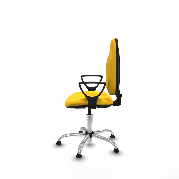 Silla de oficina Algarra con mecanismo Contacto permanente básico tapizada con Similpiel color Amarillo. Equipada con Base cromada, Brazos fijosy Topes