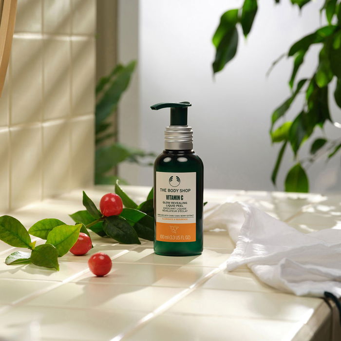 The Body Shop Exfoliante Líquido Vitamina C 100 ml con Camu-Camu The Body Shop Exfoliante Líquido Vitamina C 100 ml con Camu-Camu