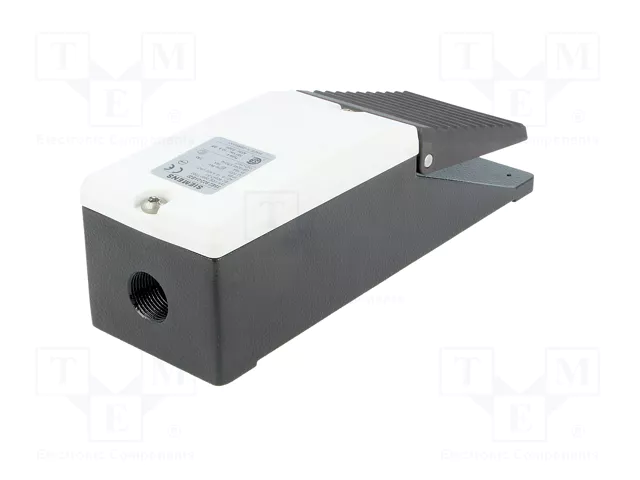 SIEMENS Interruptor de pie SPST-NO + SPST-NC 6A/230VAC