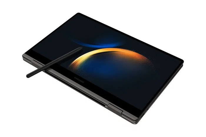 Samsung Galaxy Book3 360 Convertible 13.3 Pulgadas Táctil i5-1340P 16GB 512GB SSD Grafito