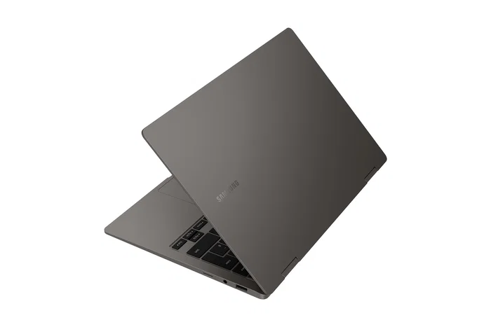 Samsung Galaxy Book3 360 Convertible 13.3 Pulgadas Táctil i5-1340P 16GB 512GB SSD Grafito