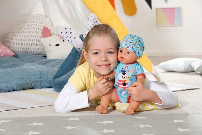 Muñeco baby born magic niño con 10 funciones cuerpo suave 43cm