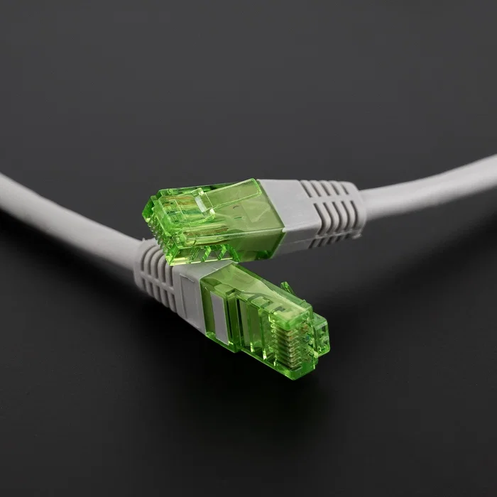 Nanocable 10.20.1401 Cable de Red Ethernet Cat6 UTP AWG26 CCA, Gris, Longitud 1 Metro, Con Conectores RJ45 Macho en Ambos Extremos