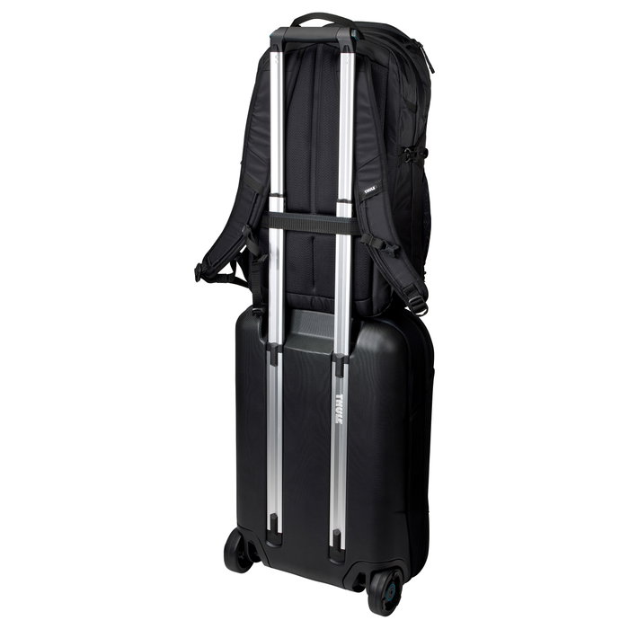THULE TEBP4416 EnRoute - Mochila Deportiva 30L, Compartimento para Portátil hasta 15.6 pulgadas, Negra, Nylon