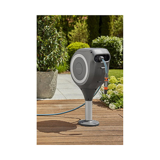 Gardena Terrassen-Schlauchbox RollUp M 20 m Manguera Negra Resistente UV Diámetro 1,1 cm