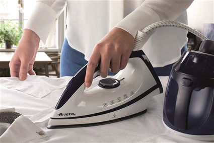 Ariete 5571 Centro de Planchado Steam Power Easy 2400 W, Vapor Instantáneo, Depósito 1.8L