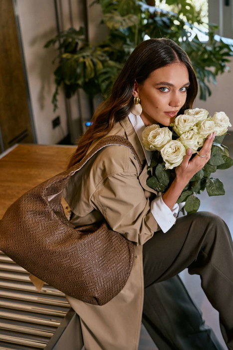Lucky Bees 1260 Bolsa Tote de Cuero de Polivinilo Marrón para Mujer, Bolso Elegante y Sofisticado, Amplio y Duradero, Bolso de Hombro con Bolsillo Interior