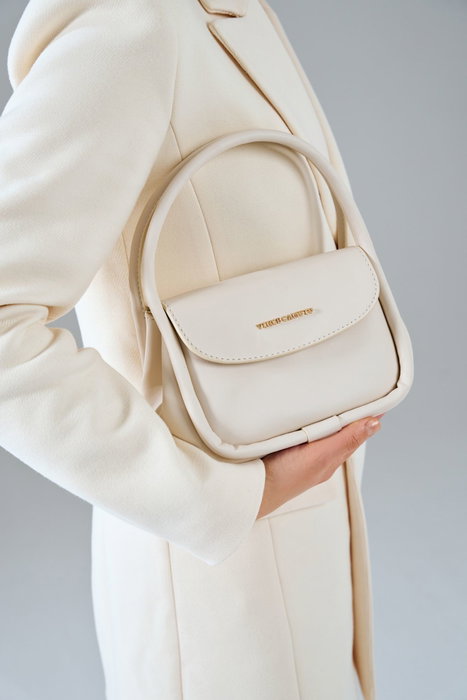 Vince Camuto Bolso Crema de Piel de Polivinilo