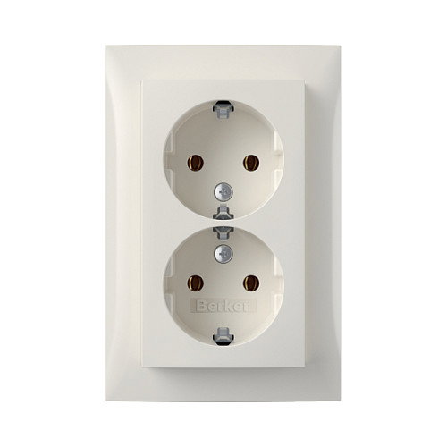 BERKER Doble toma de corriente SCHUKO con placa de cubierta S.1, blanco brillante (10 unidades) BERKER Doble toma de corriente SCHUKO con placa de cubierta S.1, blanco brillante (10 unidades)