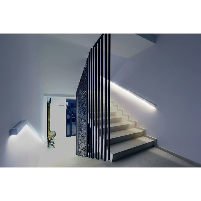 Ansmann Tira LED con Sensor, 2m, 60 LEDs, Blanco Cálido