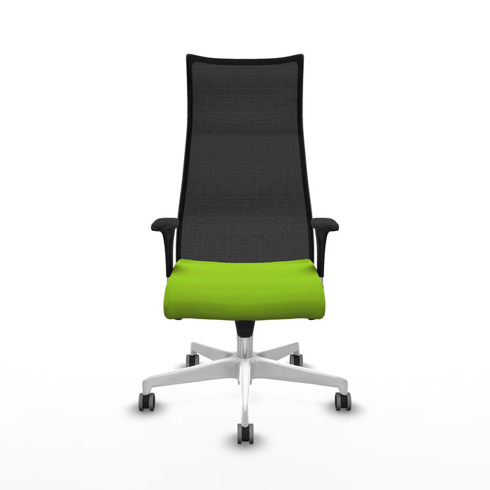 Sillón Albacete con mecanismo Sincro tapizada con Similpiel color Pistacho y malla color Negro. Equipado con Base poliamida blanca, Brazos 1D y Ruedas 65 mm parqué