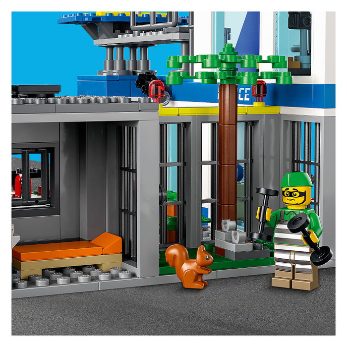 LEGO City Comisaría de Policía LEGO City Comisaría de Policía