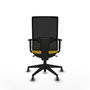 Silla de oficina Horna con mecanismo Sincro tapizada con Similpiel color Amarillo y malla color Negro. Equipada con lumbar 1D, Brazos 1D y Ruedas 65 mm parqué