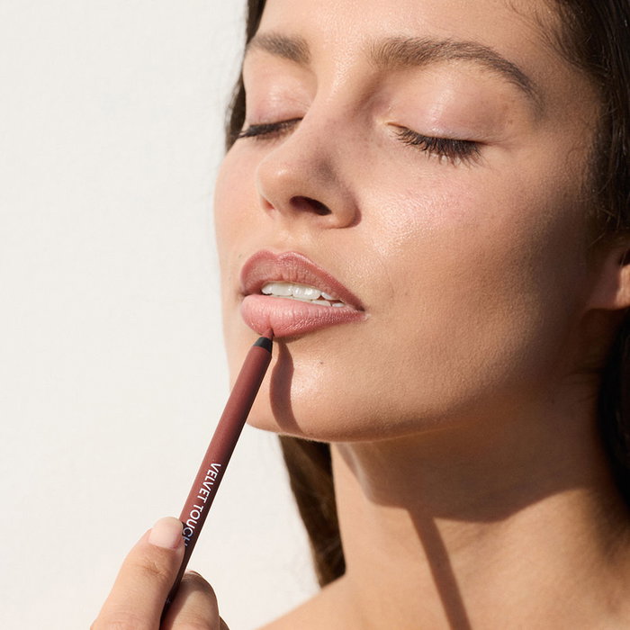 Gosh Velvet Touch Lipliner Waterproof #012-Raisin 1,20 g