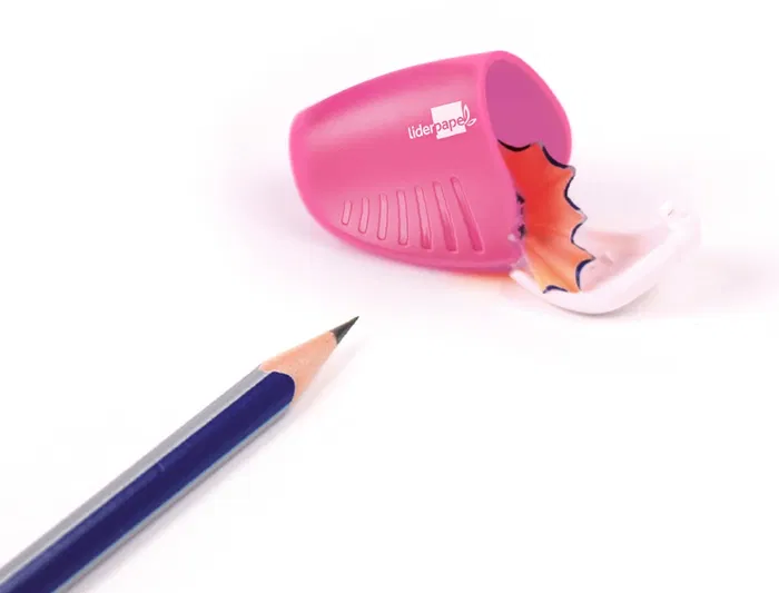 Liderpapel Sacapuntas Plástico de 1 Uso con Depósito, Colores Surtidos