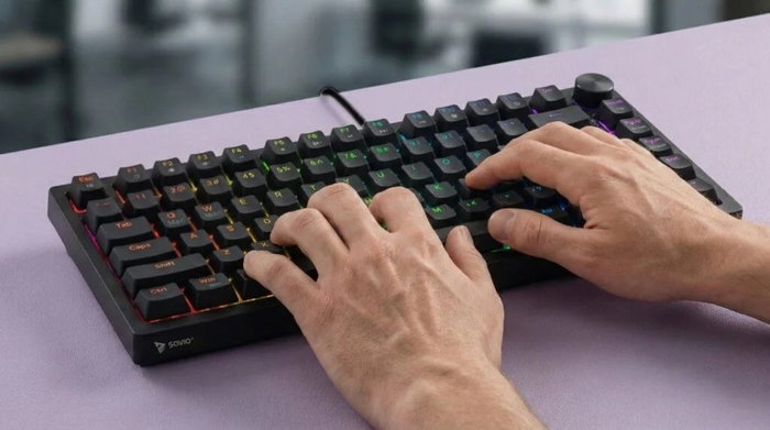 Savio ASTRAL Black Outemu White Jade RGB Teclado Magnético Savio ASTRAL Black Outemu White Jade RGB Teclado Magnético