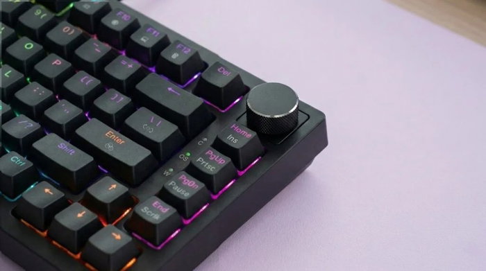 Savio ASTRAL Black Outemu White Jade RGB Teclado Magnético Savio ASTRAL Black Outemu White Jade RGB Teclado Magnético
