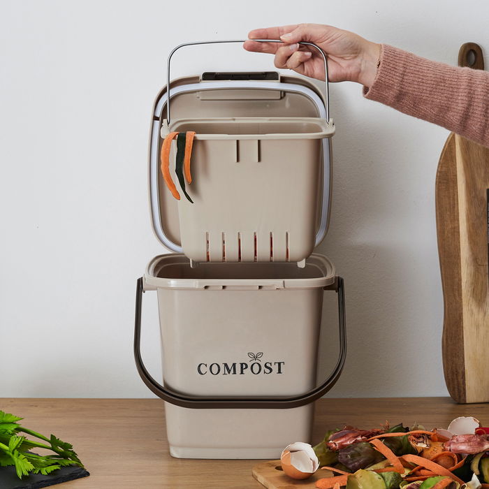 Je cherche une Idee Cubo Compost con Cubeta Per. 8 L para Residuos Orgánicos
