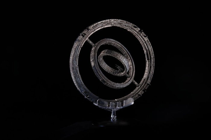 Fundación Die-Cast The Invictus Spaceship 20 cm