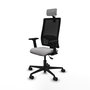 Silla de oficina Bormate con mecanismo Asincro tapizada con Tela color Gris claro y malla color Negro. Equipada con lumbar 1D, Brazos 2D, Cabecero 2D y Ruedas 65mm nailon