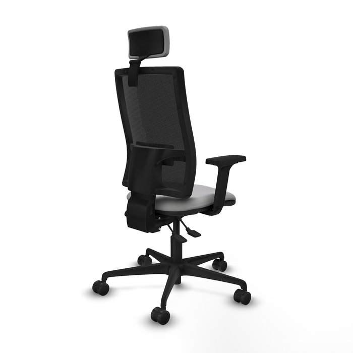 Silla de oficina Bormate con mecanismo Asincro tapizada con Tela color Gris claro y malla color Negro. Equipada con lumbar 1D, Brazos 2D, Cabecero 2D y Ruedas 65mm nailon