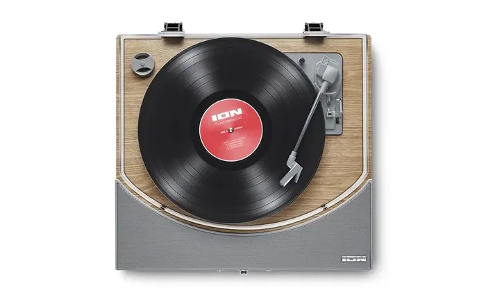 ION Tocadiscos Premier Lp - Madera con Bluetooth y Conversión Digital, Altavoces Estéreo Integrados, 3 Velocidades (33 1/3, 45, 78 RPM)