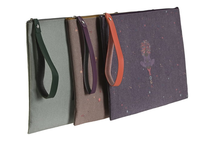 DKD Home Decor Bolsa Yoga is a heart opener 23 Burdeos Verde 31 x 1 x 21 cm (3 Unidades)