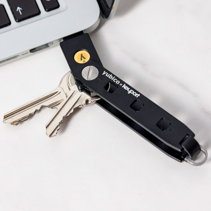 Yubico Security Key NFC 100967 Negro