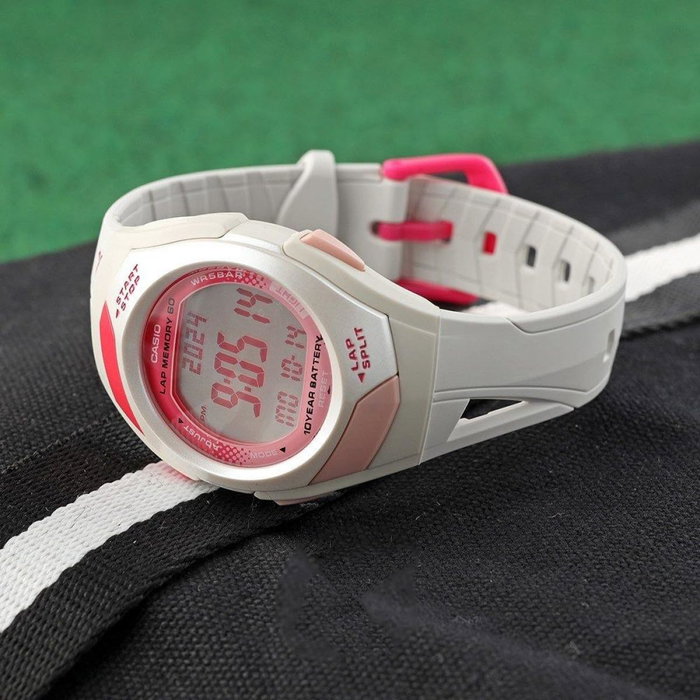 Casio STR-300-7EG Reloj Digital Blanco con Esfera Rosa