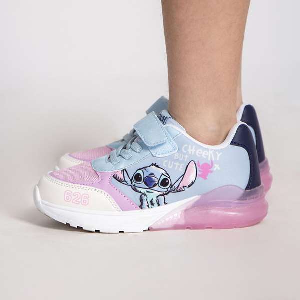 Cerdá Deportiva con Luces Stitch T030 Niña Azul Talla 30 Cerdá Deportiva con Luces Stitch T030 Niña Azul Talla 30