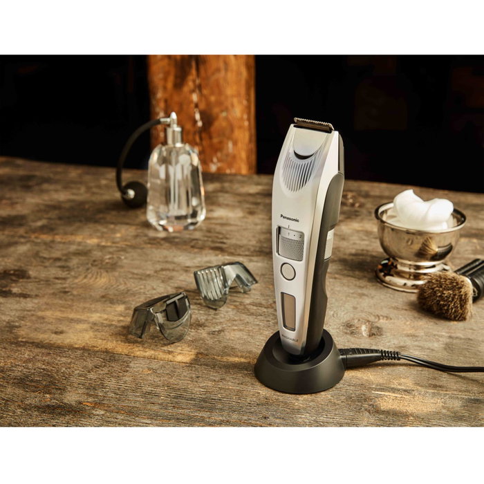 Panasonic ER SB 60 S803 Recortador de barba y pelo Plata/Negro