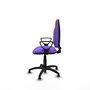 Silla de oficina Algarra con mecanismo Contacto permanente básico tapizada con Tela color Lila. Equipada con Base poliamida negra, Brazos fijosy Topes