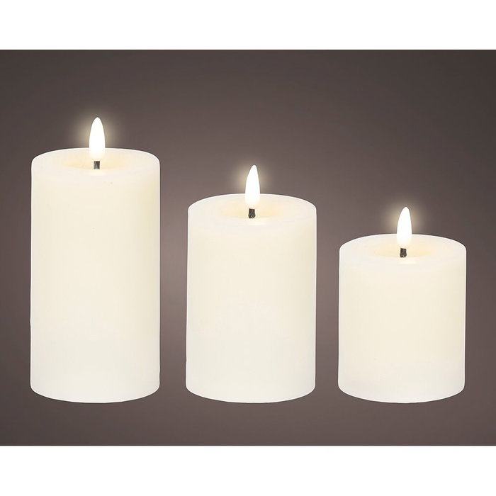 Lumineo Vela LED de Cera Blanca Ø7 cm - Pack de 3 Unidades con Alturas Diferentes (10.3/12.8/15 cm), Luz Cálida, Funciona con 2 Pilas AAA Lumineo Vela LED de Cera Blanca Ø7 cm - Pack de 3 Unidades con Alturas Diferentes (10.3/12.8/15 cm), Luz Cálida, Funciona con 2 Pilas AAA