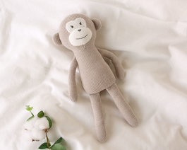 KioKids Peluche Mono Patilargo de Algodón, Colección Cotton Friends, Juguete Ecológico para Bebés +2 Meses, Color Gris, Algodón y Poliéster